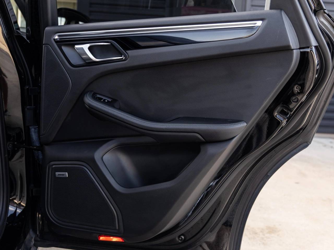 2021 Porsche Macan Macan