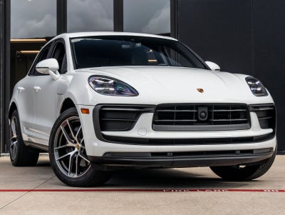 2023 Porsche Macan Macan (MY23)