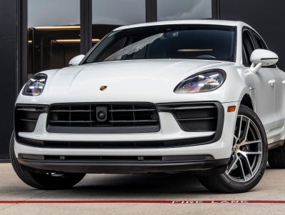 2023 Porsche Macan Macan (MY23)