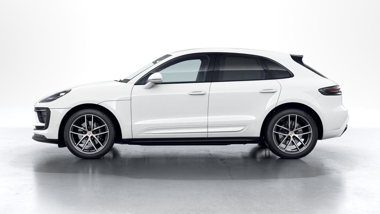 2023 Porsche Macan Macan (MY23)