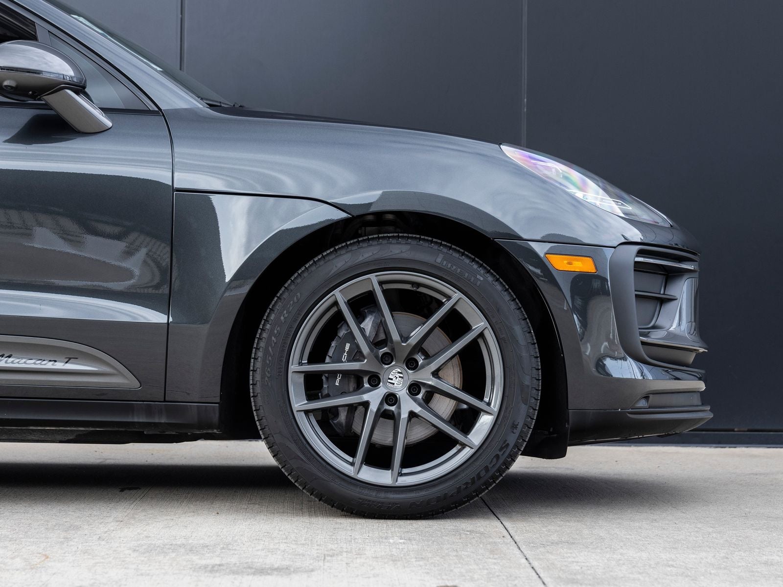 2025 Porsche Macan Macan T