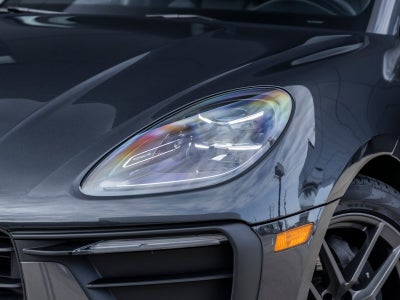 2025 Porsche Macan Macan T