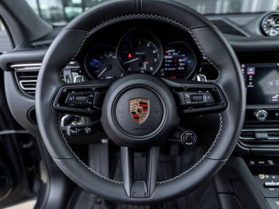 2025 Porsche Macan Macan T