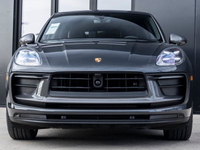2025 Porsche Macan Macan T