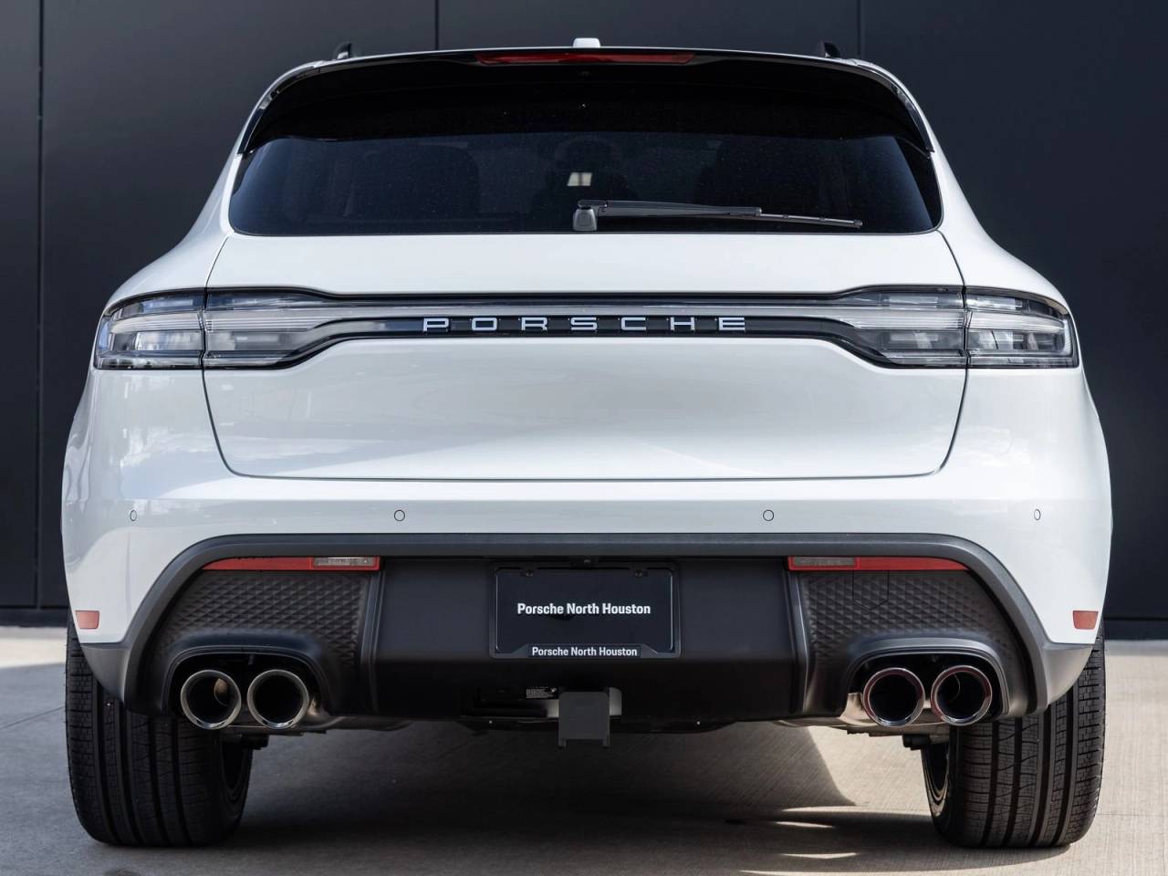 2025 Porsche Macan Macan
