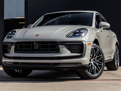2025 Porsche Macan AWD