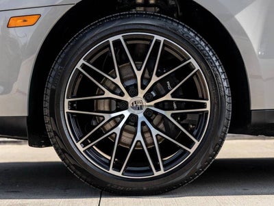 2025 Porsche Macan AWD
