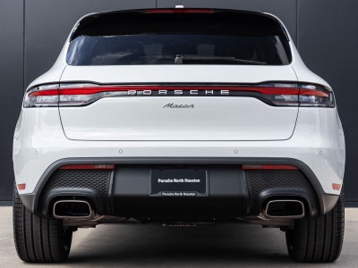 2026 Porsche Macan AWD