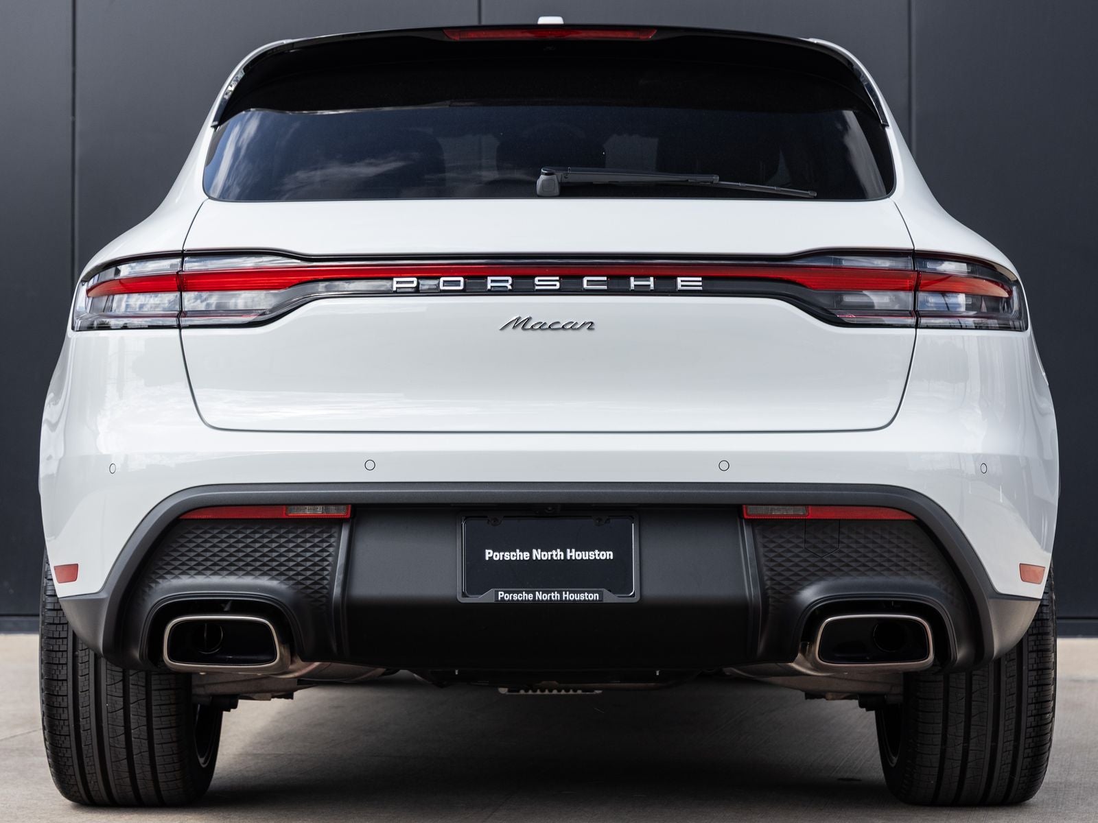 2026 Porsche Macan AWD