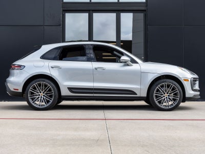 2026 Porsche Macan Macan