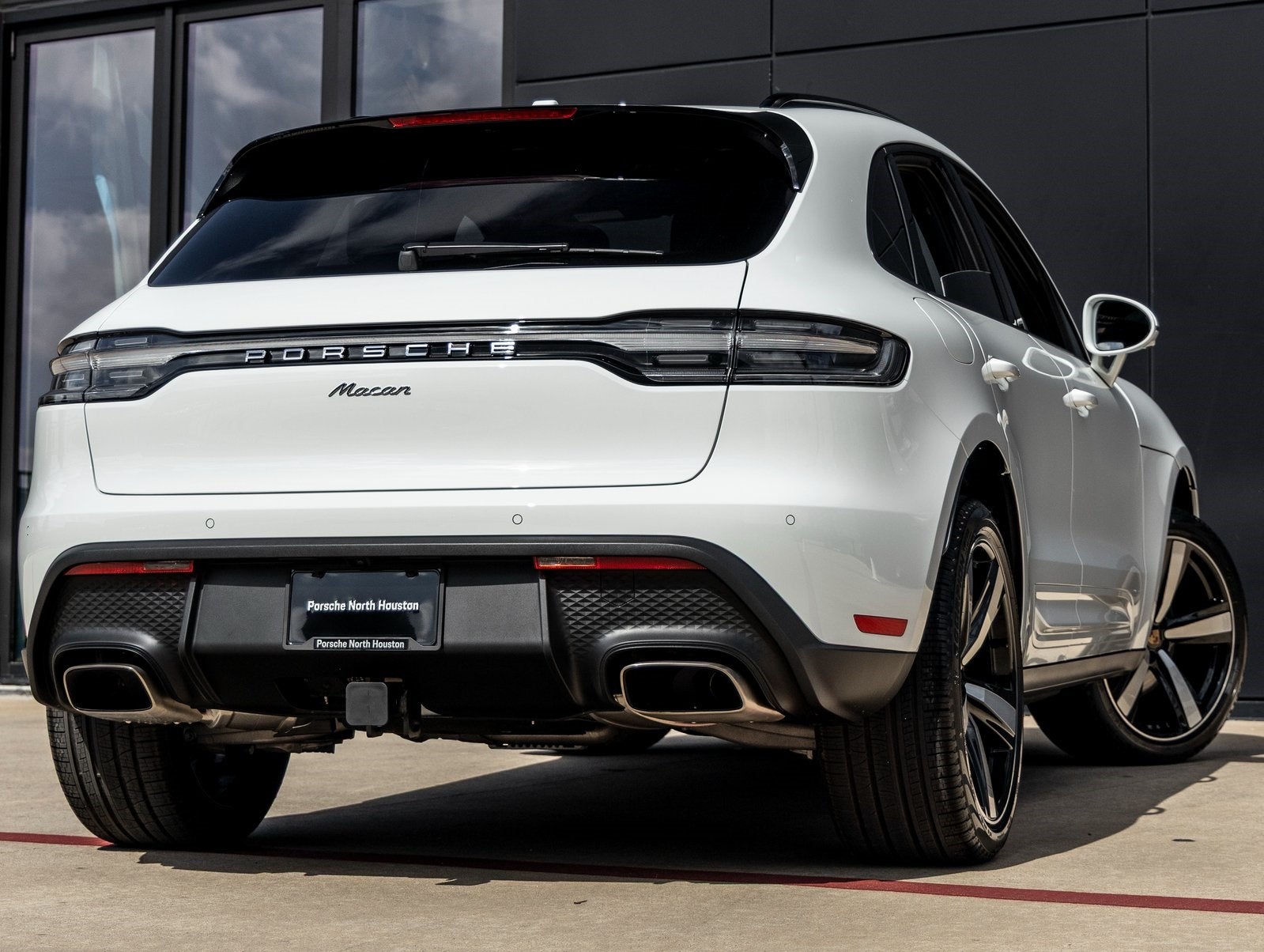 2026 Porsche Macan Macan