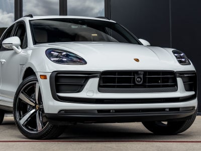 2026 Porsche Macan Macan