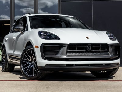 2026 Porsche Macan Macan T