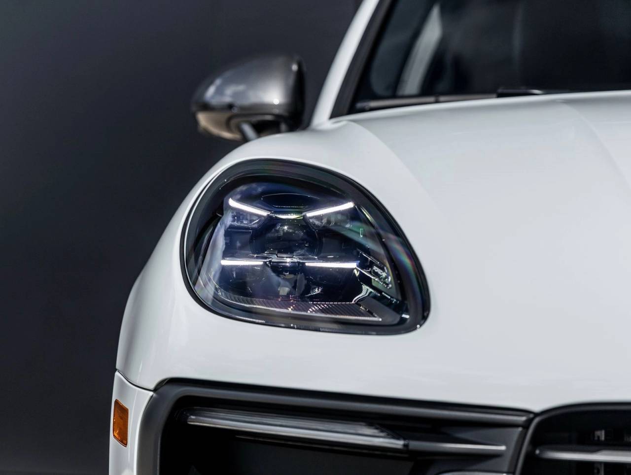 2026 Porsche Macan Macan T