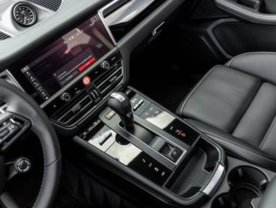 2026 Porsche Macan Macan T