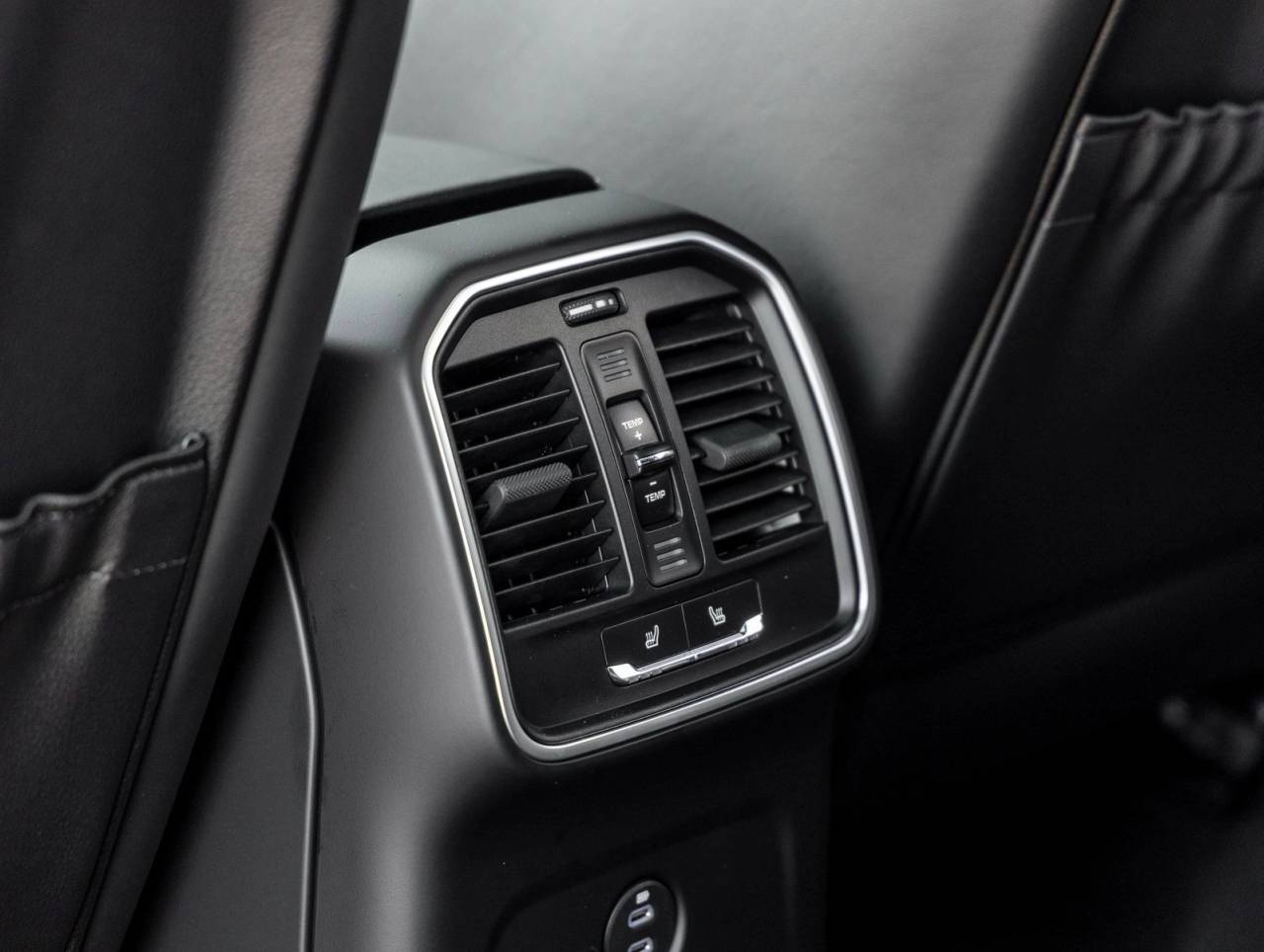 2026 Porsche Macan Macan T