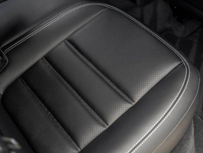 2026 Porsche Macan Macan T