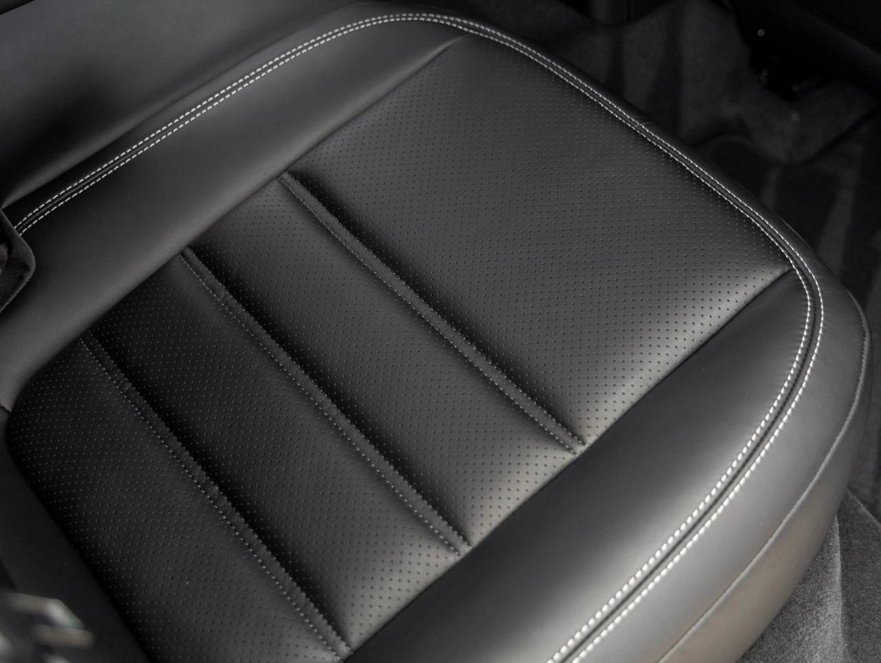 2026 Porsche Macan Macan T