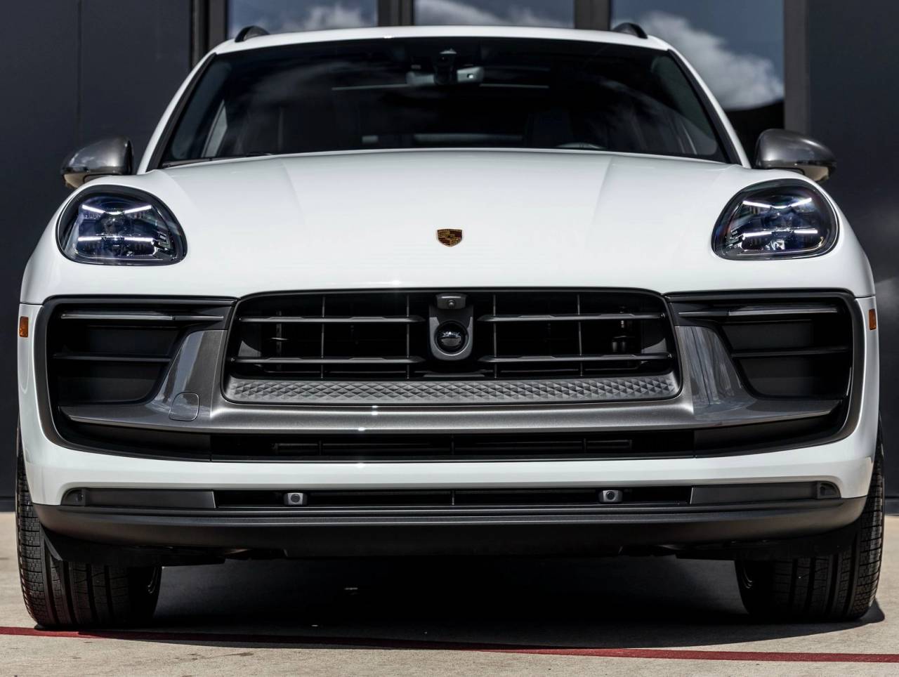 2026 Porsche Macan Macan T