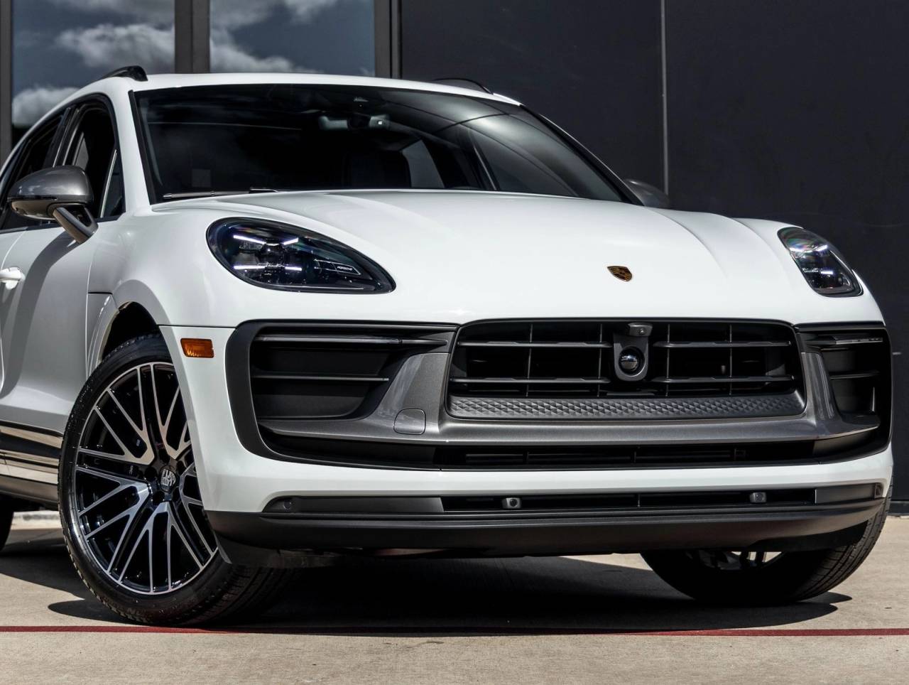 2026 Porsche Macan Macan T
