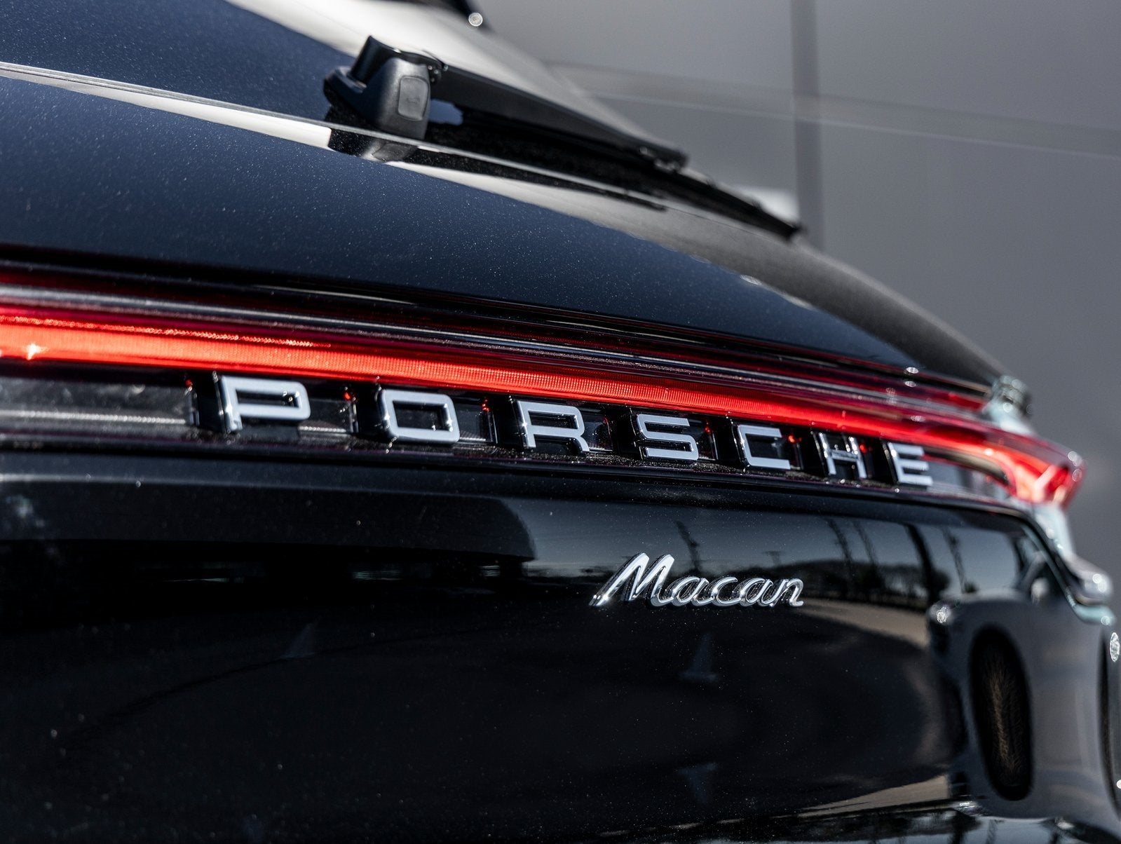 2026 Porsche Macan Macan