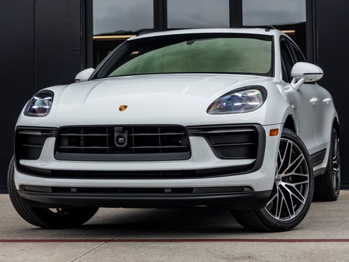 2026 Porsche Macan AWD