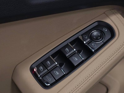 2026 Porsche Macan AWD