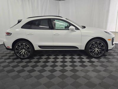 2026 Porsche Macan AWD