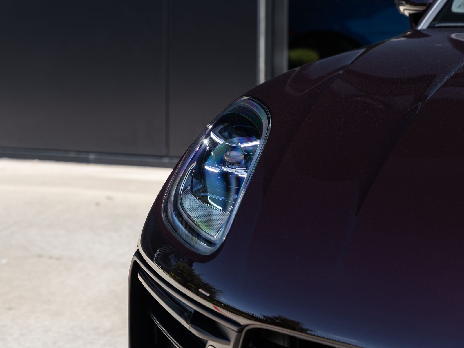 2026 Porsche Macan AWD