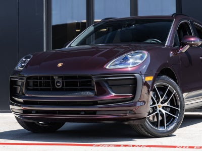 2026 Porsche Macan AWD