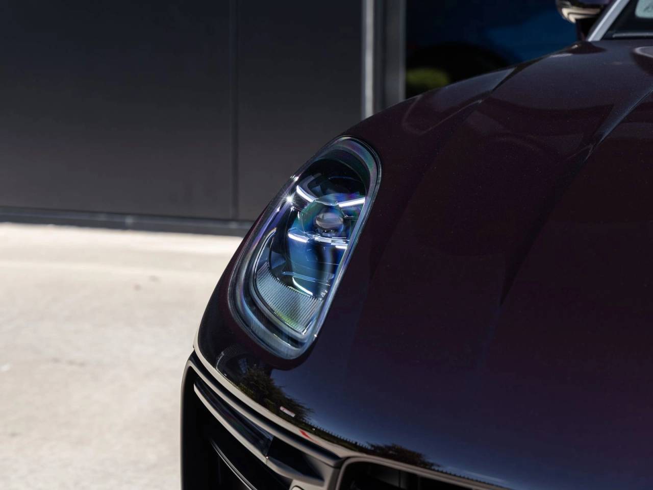 2026 Porsche Macan AWD