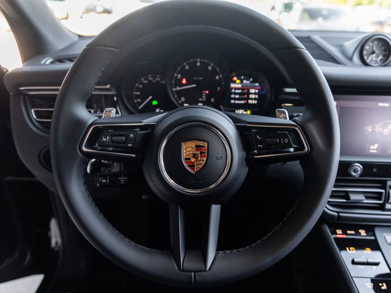 2026 Porsche Macan AWD
