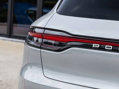 2026 Porsche Macan AWD