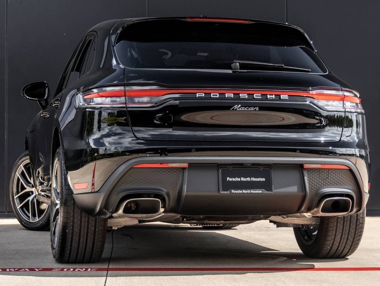 2026 Porsche Macan Macan