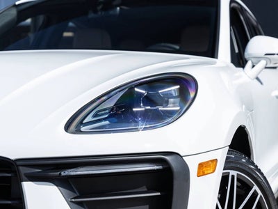 2026 Porsche Macan Macan