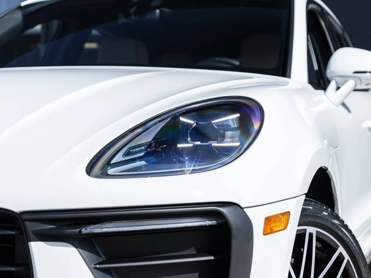 2026 Porsche Macan Macan