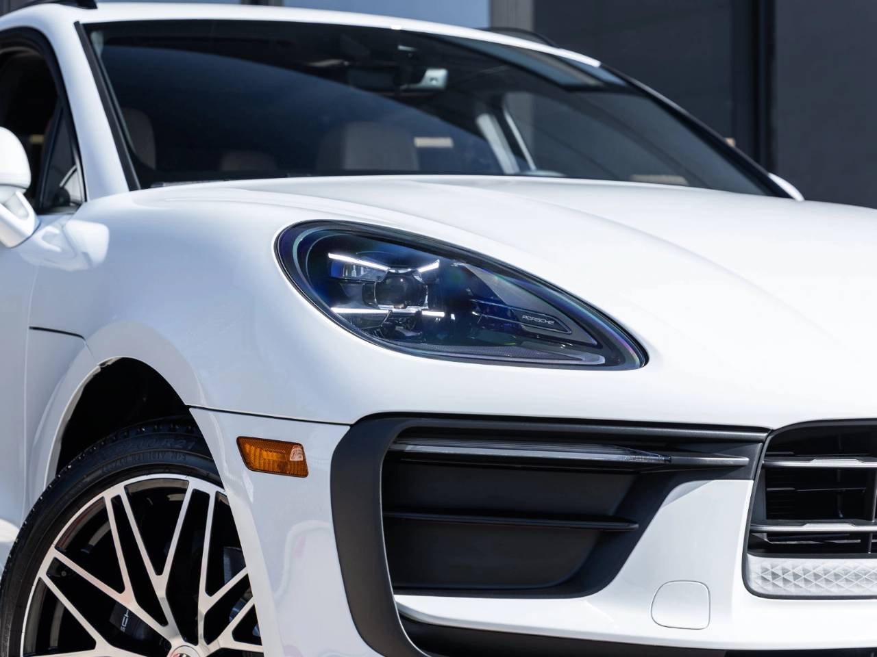 2026 Porsche Macan Macan