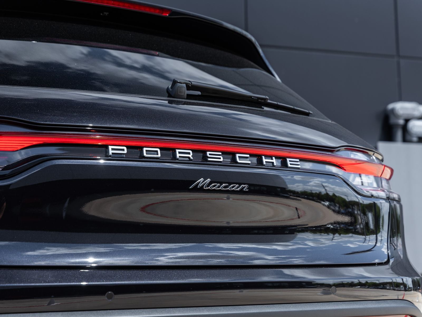 2026 Porsche Macan Macan