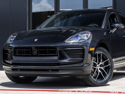 2026 Porsche Macan Macan