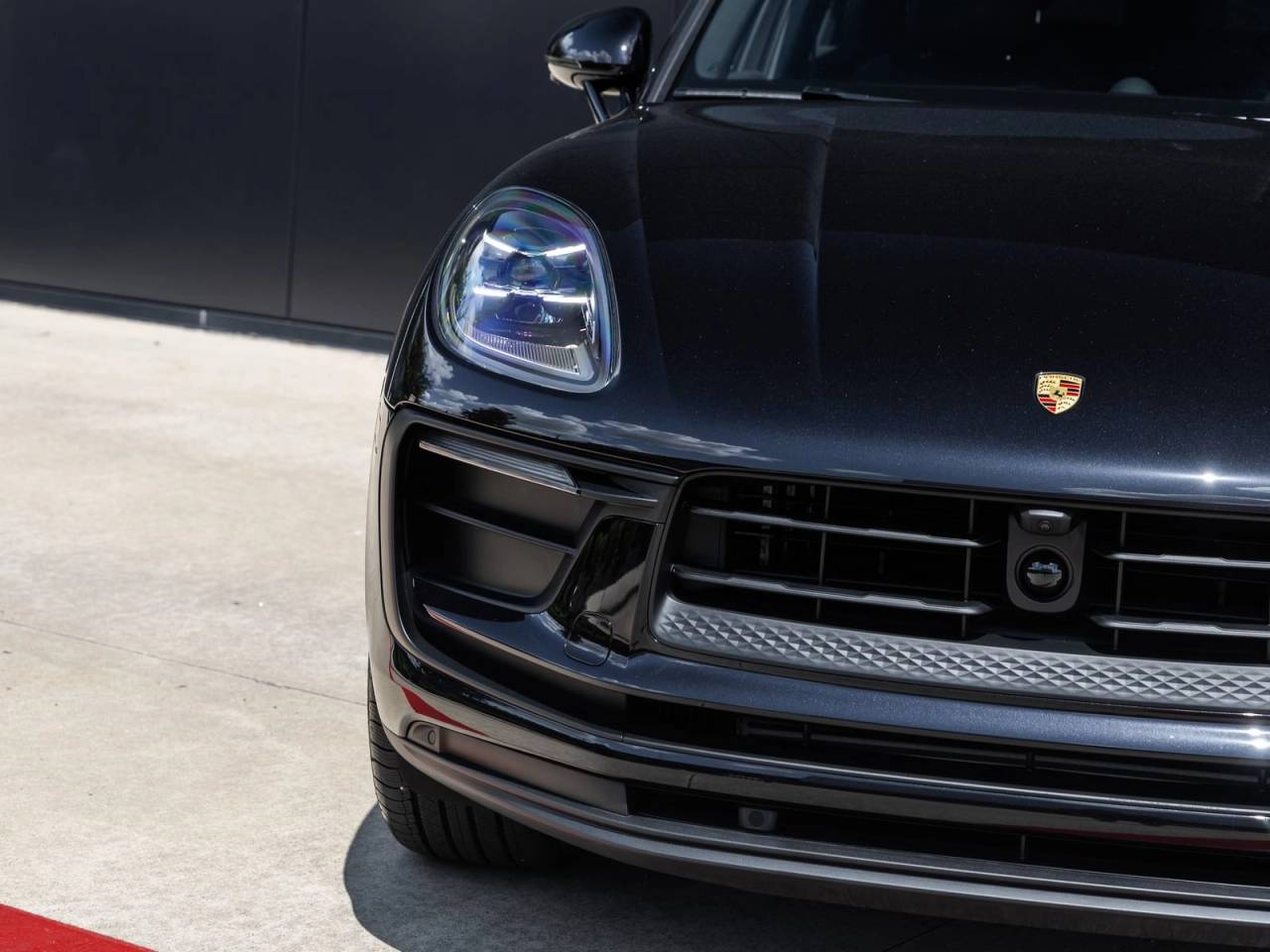 2026 Porsche Macan Macan
