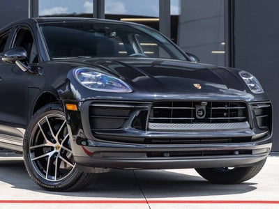 2026 Porsche Macan Macan