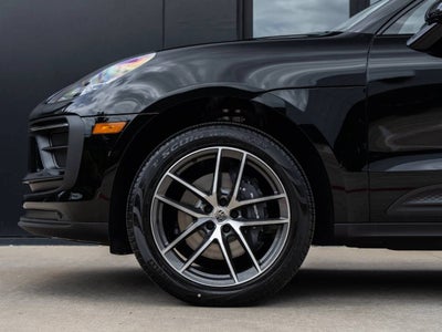 2026 Porsche Macan Macan