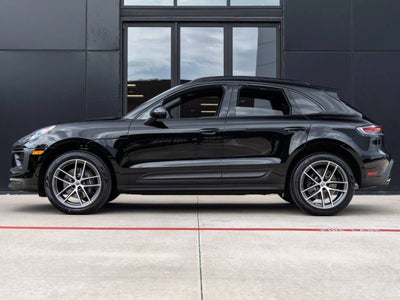2026 Porsche Macan Macan