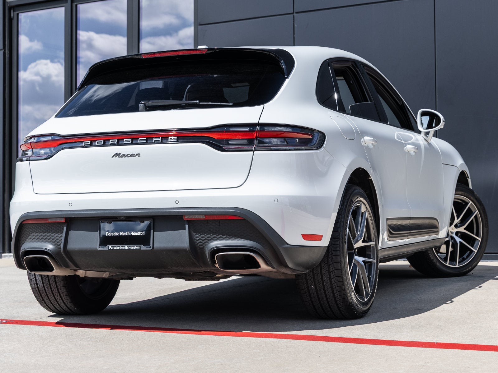 2024 Porsche Macan Macan