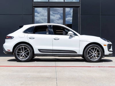 2024 Porsche Macan Macan