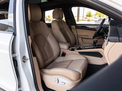 2024 Porsche Macan Macan