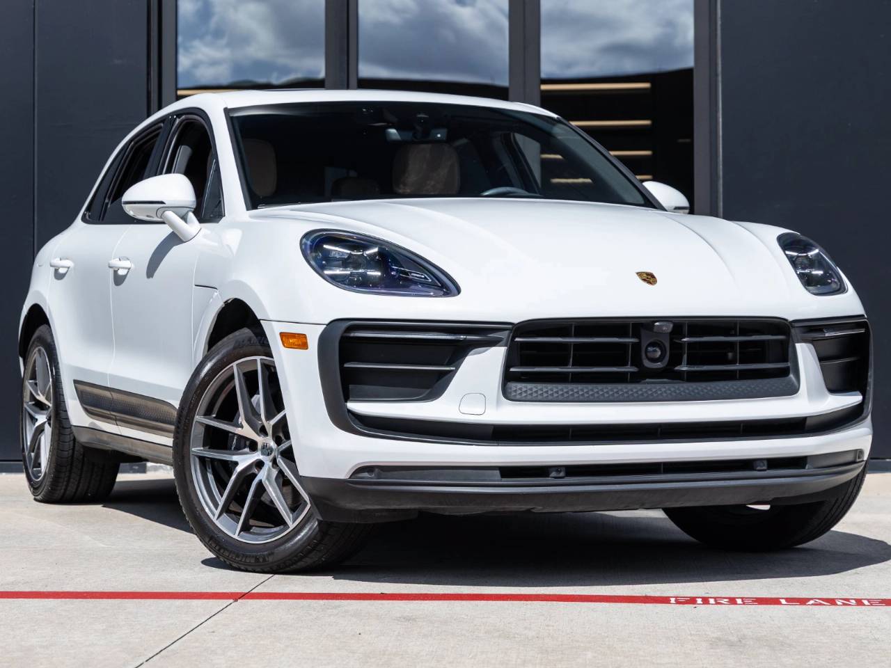 2024 Porsche Macan Macan