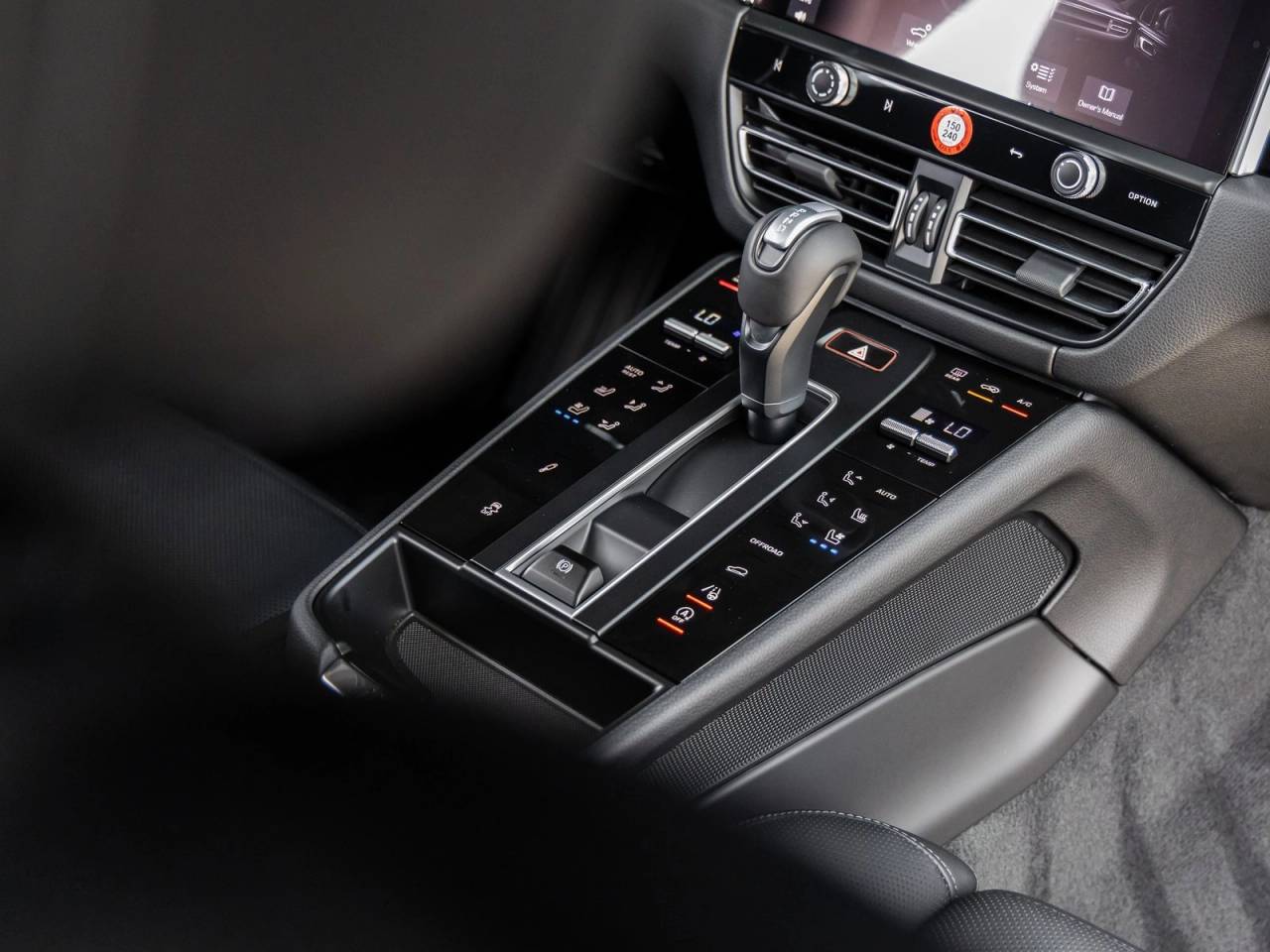 2025 Porsche Macan Macan