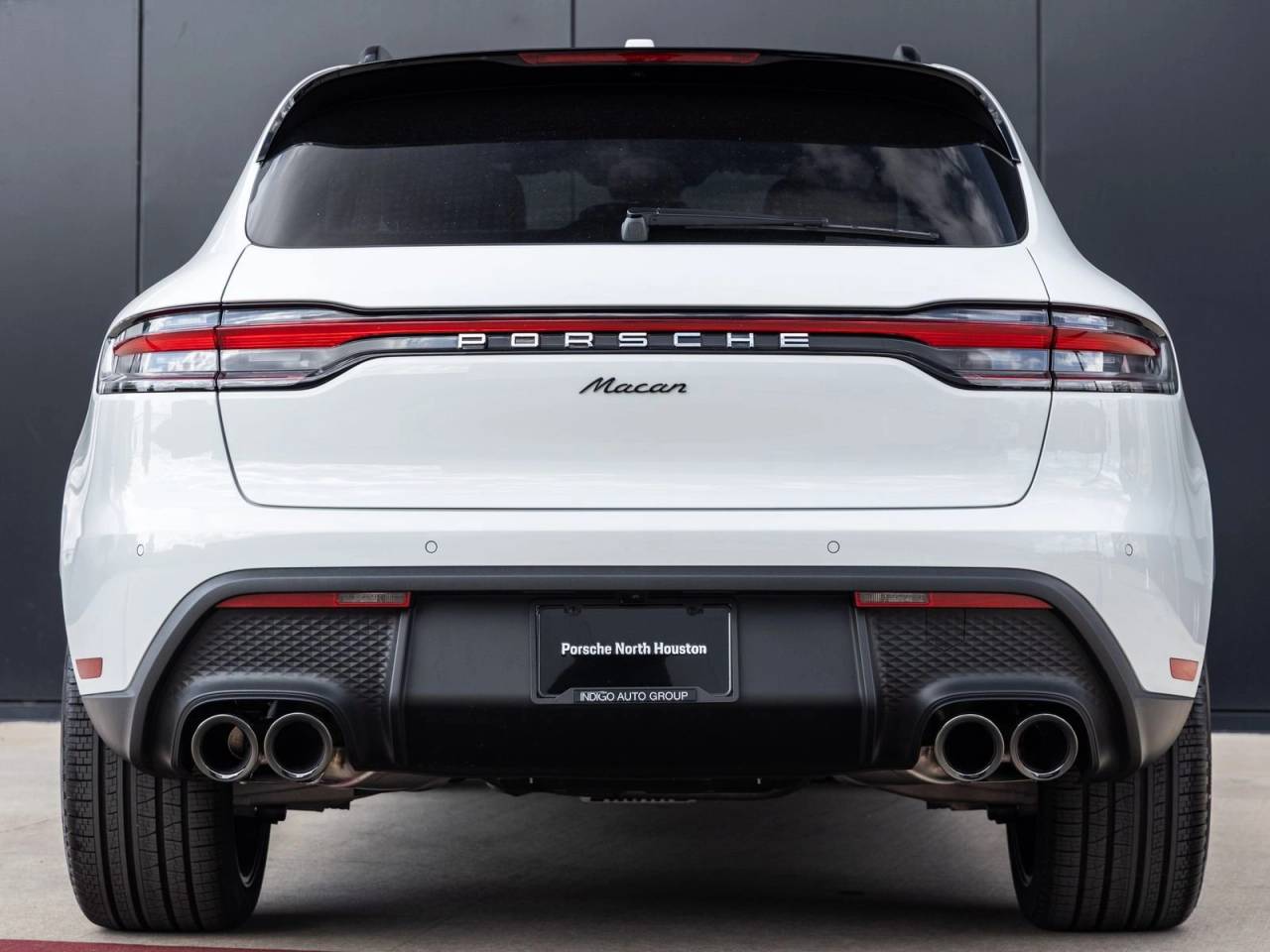 2026 Porsche Macan AWD