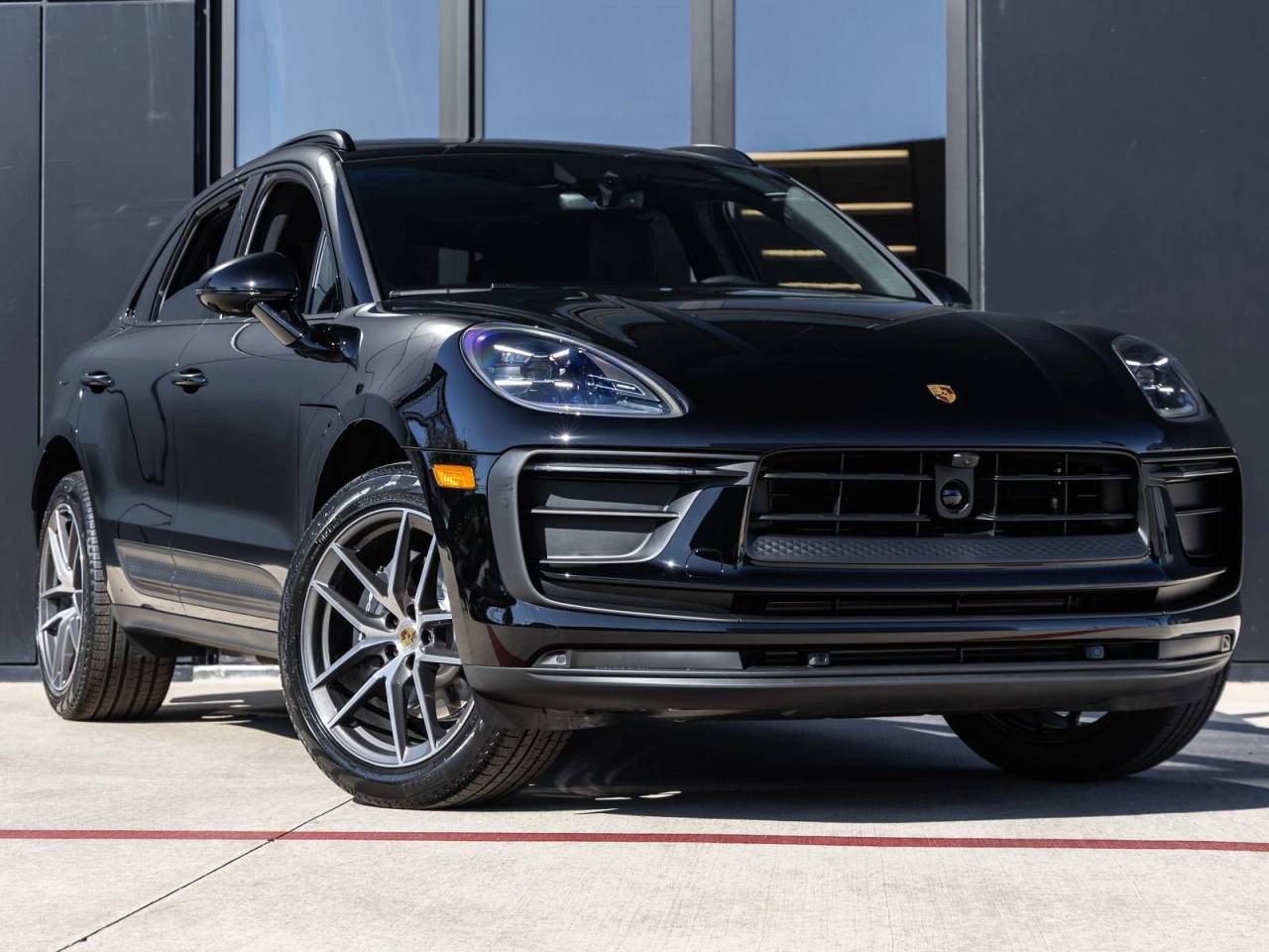 2026 Porsche Macan Macan